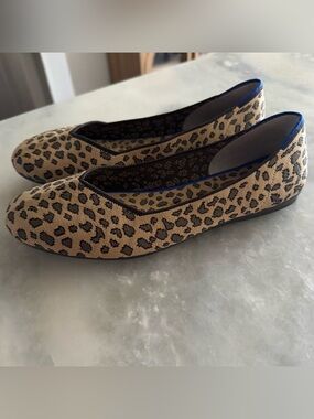 Rothy's The Flat Shoes leopard print round toe slip on ballet flats size 9.5